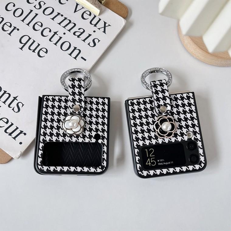 [후니케이스] 갤럭시 Z플립3/4/5/6/7 진주 꽃 체크 스마트링 케이스 2종