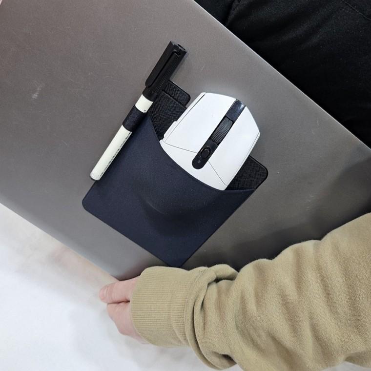 접착식 스판 마우스 파우치
