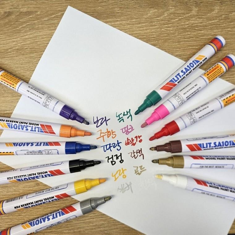 12색 컬러 유성 페인트 마카펜